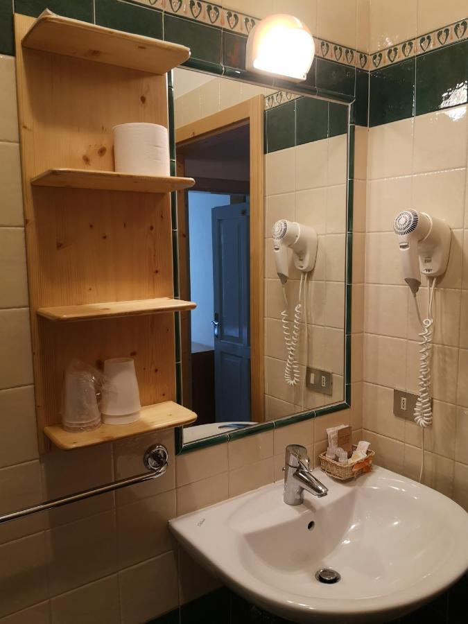 Hotel Villa Milano Peio Fonti Eksteriør bilde